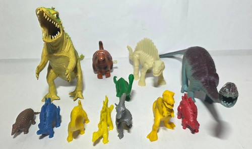 Lot vintage dinosaur toys - lot,