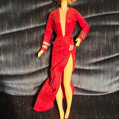 Marilyn monroe barbie doll - marilyn,