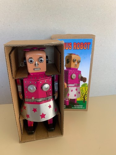 Tin toys robot oeuf - toys, en