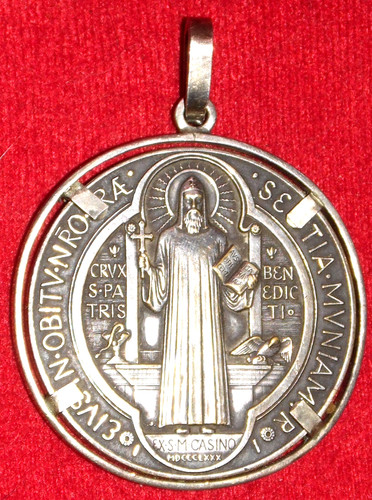 Imposant pendentif ancien - imposant,