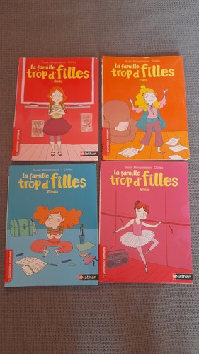 Lot une famille trop - "une, de