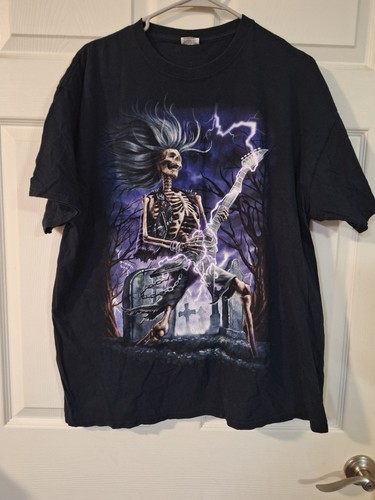 Heavy metal skeleton thrashing - skeleton,