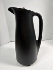 Tupperware thermo tup pitcher - tupperware,