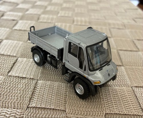 Mercedes benz unimog silver - unimog,