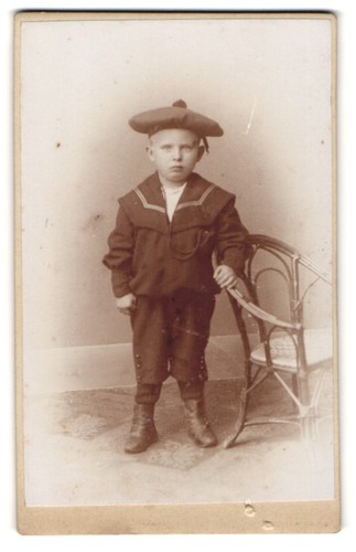 Photographie petit garçon - , en