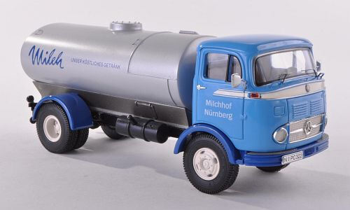 Premium classiixxs camion - classiixxs, 1/43