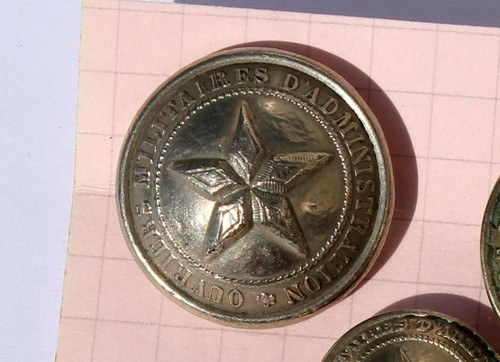 Uniform button military - button,
