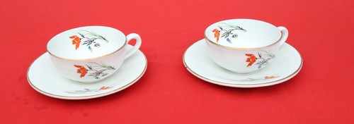 Tasses sous - tasses, a