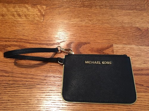 Michael kors wristlet - michael,