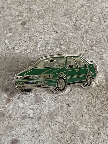 Pin volkswagen passat - pin’s,