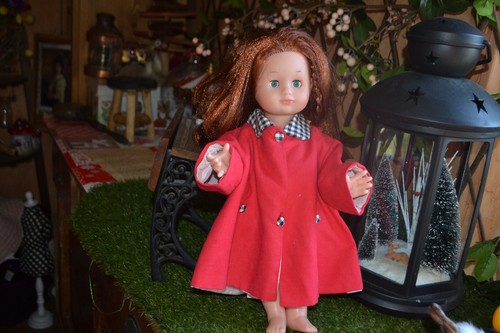 Manteaux poupee caprice rouge - poupee,