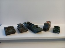 VÉHICULES DINKY.  LOT 5