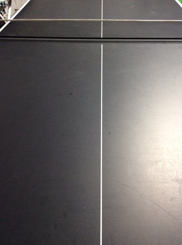 Stiga ping pong table with - pong,