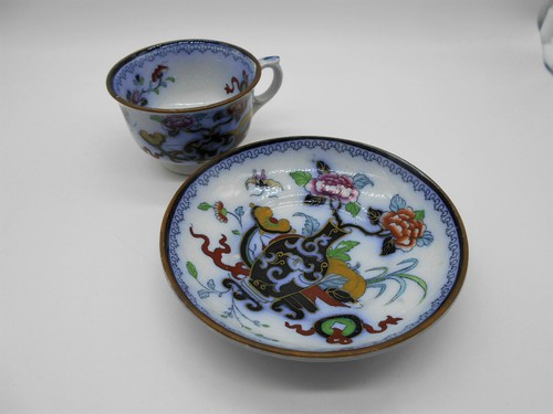 Tasse sous - tasse, dÉcor