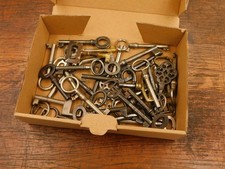 VINTAGE,Lot 33 anciennes