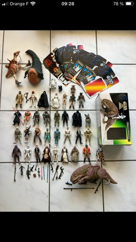 Tres gros lot - de, figurines