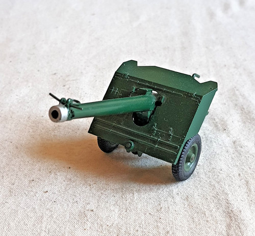 Britains ltd england canon - britains,