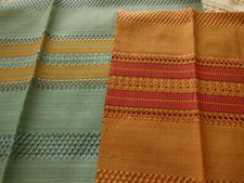 Duo petits coupons tissu échantillon motif relief patchwork bleu et marron B3