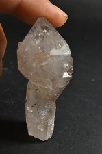 Cristal de quartz sceptre 65x32mm minérale de collection