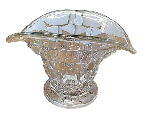 Joli coupe fruits verre - coupe, a