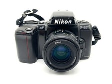 Nikon F-601 AF + Kit Objectif