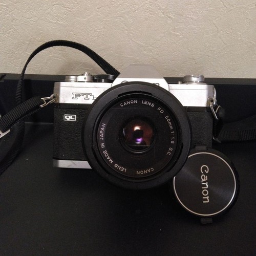 Appareil photo reflex canon - photo,