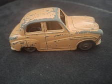 Vintage DINKY TOYS 160 AUSTIN