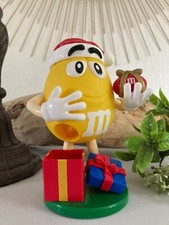 924⚜️ Distributeur De