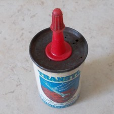 Ancienne burette d'huile