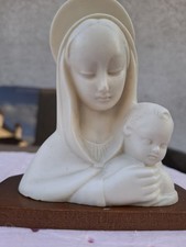 Buste Vierge à l'Enfant en ivoirine.