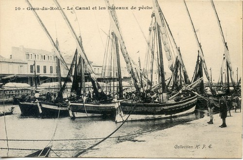 Carte postale gard - le, /
