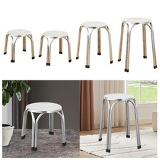 Tabourets empilables en acier