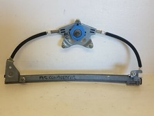 Lève vitre manuelle arrière conducteur pour Citroen xantia break td de 1998