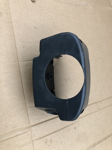 Habillage plastique autour - ,,