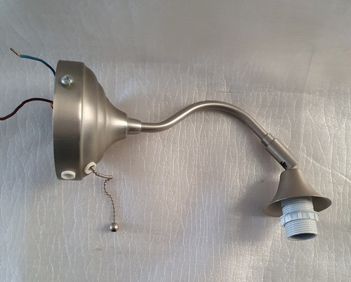 Applique grise métal mat ikea