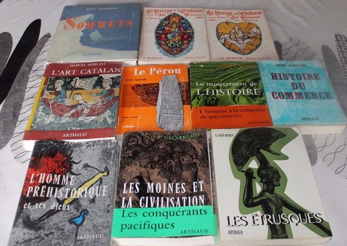 Lot livres sur - 10,