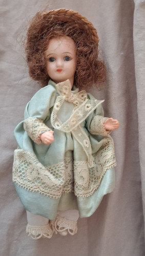 Poupée mignonnette unis - poupée,