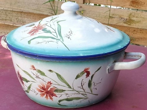 Ancienne petite soupière - ancienne,