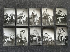 photo pin up Années 50 - Série De 10 Photos Strip Tease D’une Secrétaire 