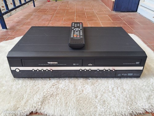 Combiné magnétoscope vhs - magnétoscope,