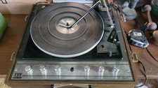 platine disques vinyles électrophone tourne-disques   ITT SCHAUB LORENZ E 631