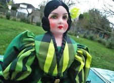 Poupée boudoir d'époque