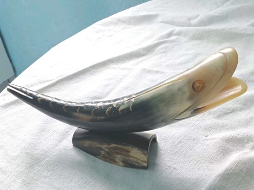 Sculpture ancienne poisson - , en
