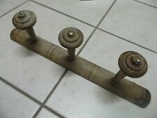 Ancien porte manteau mural bois à 3 patères,vintage