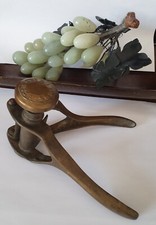 Ancienne CAPSULEUSE  en BRONZE