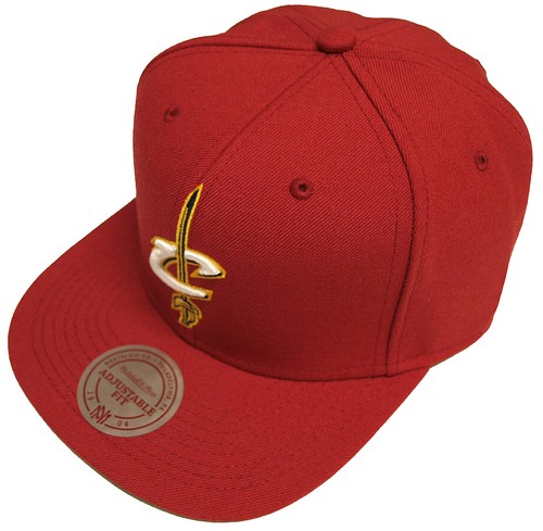 Mitchell ness clevelands - &,