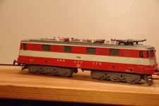 Lima Ae 6 6 CFF SBB, Caisse Lima, Chassis et motorisation Märklin Hamo