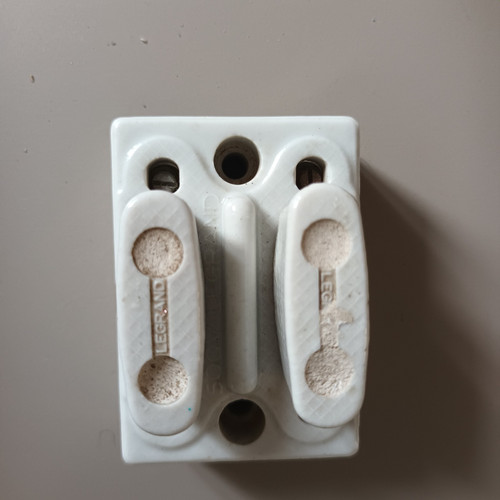 Ancien porte fusible - .ancien,