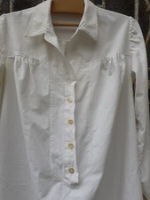 Linge ancien  :  chemise de nuit femme  en coton épais , manches longues