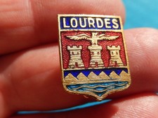 INSIGNE  EMAILLE BROCHE BLASON